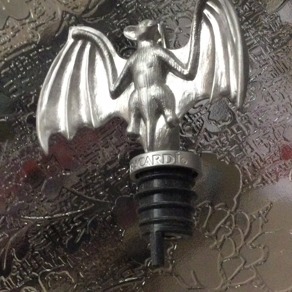NIB Bacardi Set - Picture 2 of 4